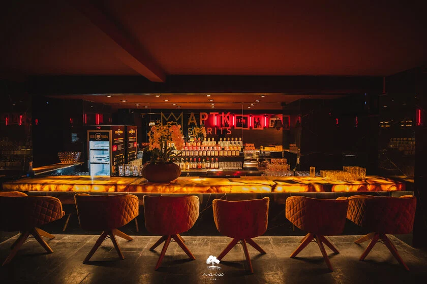 opus bar